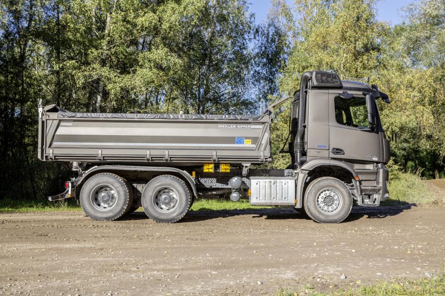  Mercedes-Benz Arocs 2648 K Meiller Dreiseitenkipper 2017 года  (фото 8 из 9)